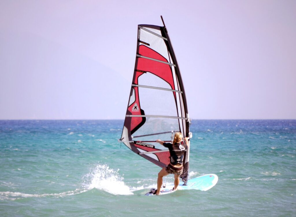 seguro viagem esportes aquáticos - Coris Seguro Viagem